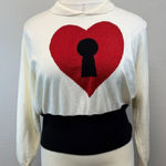 Unique Vintage Ivory Keyhole Heart Sweater - Size 20 Photo 0