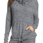 Barefoot Dreams  CozyChic Lite Pebble Beach Hoodie (L) Photo 0