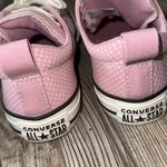Converse  sneakers CTAS Madison OX sz 6 NEW Pink Canvas Sneakers Photo 3