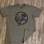 Majestic MLB New York Yankees Shirt Photo 0