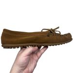 Minnetonka Womens 8 Thunderbird Suede Leather Moccasins Beaded Fringe Tan Kiltie Photo 15