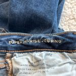 American Eagle Distressed Super High Rise Jegging Photo 2