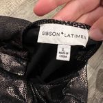 Gibson Latimer  large sparkly top Photo 8