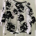 Abercrombie & Fitch Abercrombie Fitch Black White Floral Crop Top Women Sz Small Photo 2