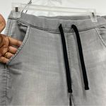 Denizen from Levi's Women's Gray Jeans jogger style w/ pockets pullon pants drawstring size 3-w26 Photo 3