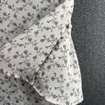 Loft Women's White Ditsy Floral Top Flutter Sleeve Top Button Detail Size Small Photo 3