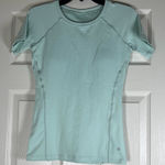 Mulawear Pastel Teal Women’s Compression Athletic Top With Built In Padding M/6 Blue Size M Photo 0