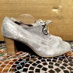 Sundance  Lucette Leather Wingtip Oxford Bootie Metallic Lace Up Silver 37 6.5 Photo 1