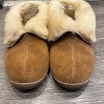 Minnetonka  Golden Tan Sheepskin Ankle Boot Slipper Sz 6 Hygge Cozycore Apres Ski Photo 1