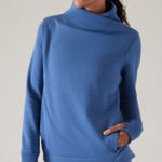 Athleta Cozy Karma Twist Neck Pullover Sweatshirt Plush Lining Blue Size Medium Photo 0