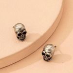 Head Skull  earrings Photo 1