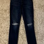 American Eagle Outfitters Super hi rise distressed jeggings size 6 regular Photo 3