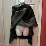 Woolrich  Black & Gray Soft Poncho Fringe Wrap One Size Photo 1