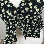 Wild Fable Floral Short Sleeve Crop Top Size Medium Photo 5