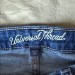 Universal Threads Universal Thread Mid Rise Boyfriend Crop Jeans Photo 6