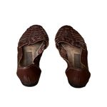 Predictions  Leather Solutions 90s Vintage Brown Huarache Fisherman Flats 7 Photo 5