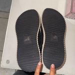 Dolce Vita Dolen Leather & Crocheted Platform Sneakers Tennis Shoes Sz 6.5 Black Photo 4