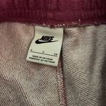 Nike club fleece knit shorts women’s small Photo 2