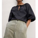 Everlane The Utility Short in Sage Green 00 Photo 0