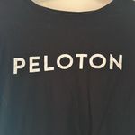 Peloton  ‘Reach 100’ Milestone Classic Short Sleeve unisex Photo 4