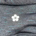 Tuff Athletics  Gray Heathered Crop Leggings Size Large Photo 7