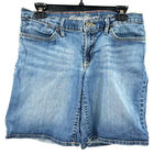 Eddie Bauer  size 6 boyfriend fit jean shorts specially dyed‎ Photo 0