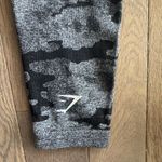 Gymshark Gymshshark Camouflage Leggings - Black and Gray Photo 4
