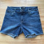 Kut From The Kloth Gidget Mid Rise Fray Denim Shorts, NWOT, Size 0 Photo 0