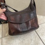 Fossil Vintage  Messenger Bag, Crossbody Bag~‎ Dark Brown Leather STRAP HAS wear Photo 12