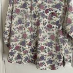 Levi's LEVI’s TRAVELER Vintage Woman’s Floral Button Up Size Medium Photo 3