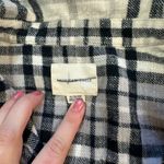American Eagle  cropped plaid flannel Photo 2