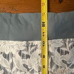 Athleta  Women's Trekkie North Short with Pockets Green White Floral Lace Size 22 Photo 8