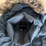 Marmot  Women's Blue Puffer Coat with Faux Fur Trim Photo 6