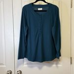 Maurice's Women's Green Solid Waffle Knit Heartland Henley Fleece Tee, NWT 1X #‎ Size XL Photo 1