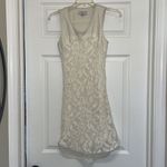 ✨Waverly Grey Cream Sleeveless Lace Overlay Bodycon Dress Size 2 Photo 2