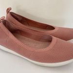 Clarks  Cloudsteppers Ayla Paige Mauve Knit Slip On Flats Size 8M Photo 0