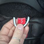 686 Women's Ski/Snowboard Jacket
In grey.
Thermal InfiDry Gray Photo 3