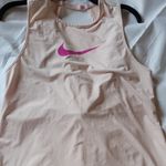 Nike  Women's Cream leeveless Top Size M Photo 2