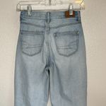 American Eagle  Women’s Relaxed Mom Jean Size 00 Photo 6