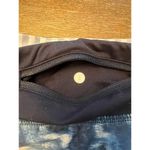 Lululemon Women's Speed Short Seaside Silver Fox Alberta Lake Naval Blue Size 2 Photo 3