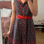 Bettie page Retro stretch chambray cherry print circle dress with original belt Photo 2