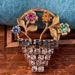 Darling Vintage Brooch Photo 8