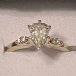 14k White Gold Diamond Pear Engagement Ring Silver Photo 0