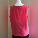 The T O G shop Pink top size 18 with pink button Photo 3