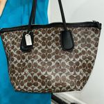 Coach  F33504 Signature Taxi Zip Top Tote Photo 3