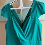 Forever 21 Beautiful bright green cap sleeve dress Photo 1