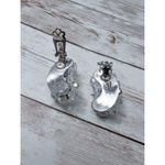 Vintage Clip On Earrings Photo 1