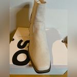 SO  NEW Women’s Ivory Western Fringe Ankle Boots Size 8 Boho Square toe Photo 3