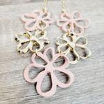 kim rogers NWT Gold Tone Pink Flower Necklace Photo 13