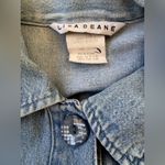 Vintage ‘90s Lisa Deane Relaxed Fit Button Down Denim Shirt w/ Rhinestone Detail Blue Size M Photo 4